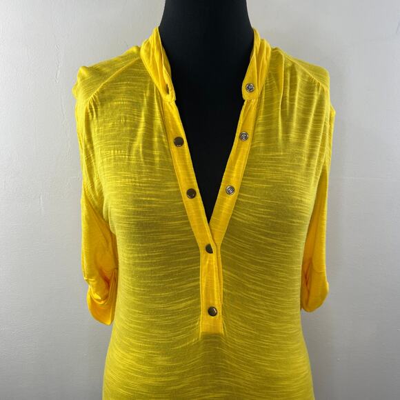 Young Fabulous & Broke Yellow Tunic Top Snap Button Front 3/4 Sleeve Size Medium - Picture 4 of 9